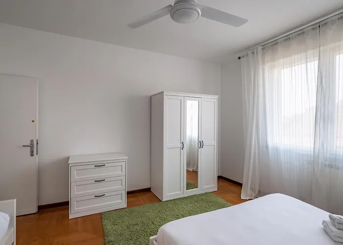 Guesthost - Terrace Flat Pádua