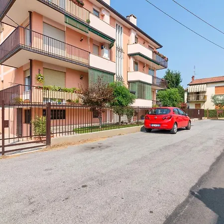 Guesthost - Terrace Flat * Padova